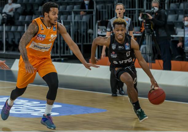 还在欧冠赛 还在欧冠赛