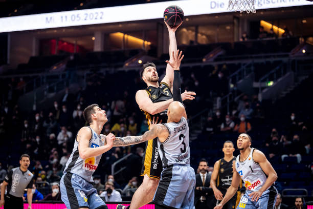 的表现成为 的表现成为