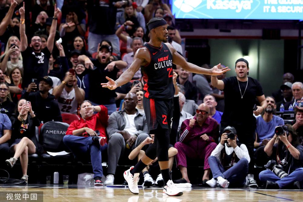 不难发现他 不难发现他